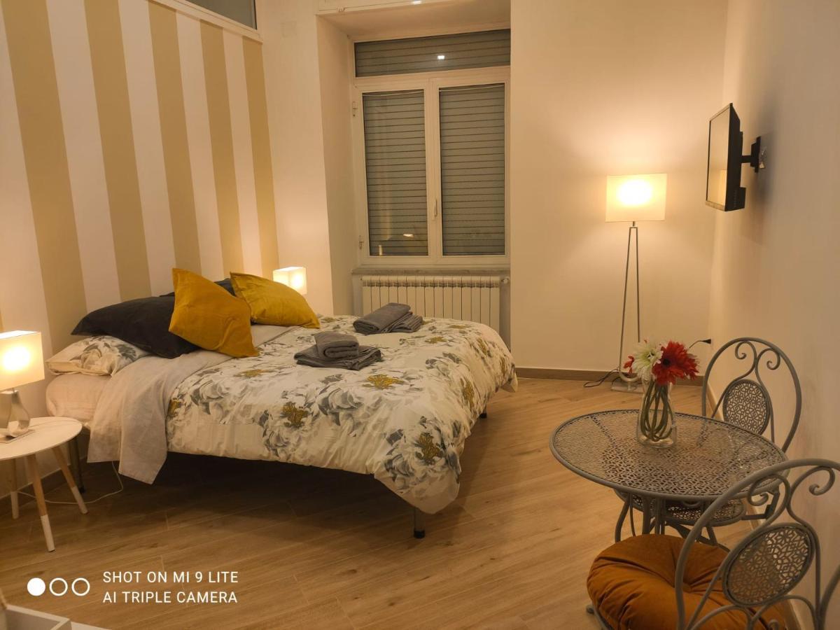 Borgo Di San Gennaro * Naples